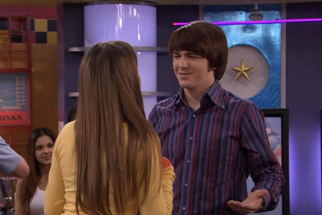 Drake Bell in a still from Drake and Josh