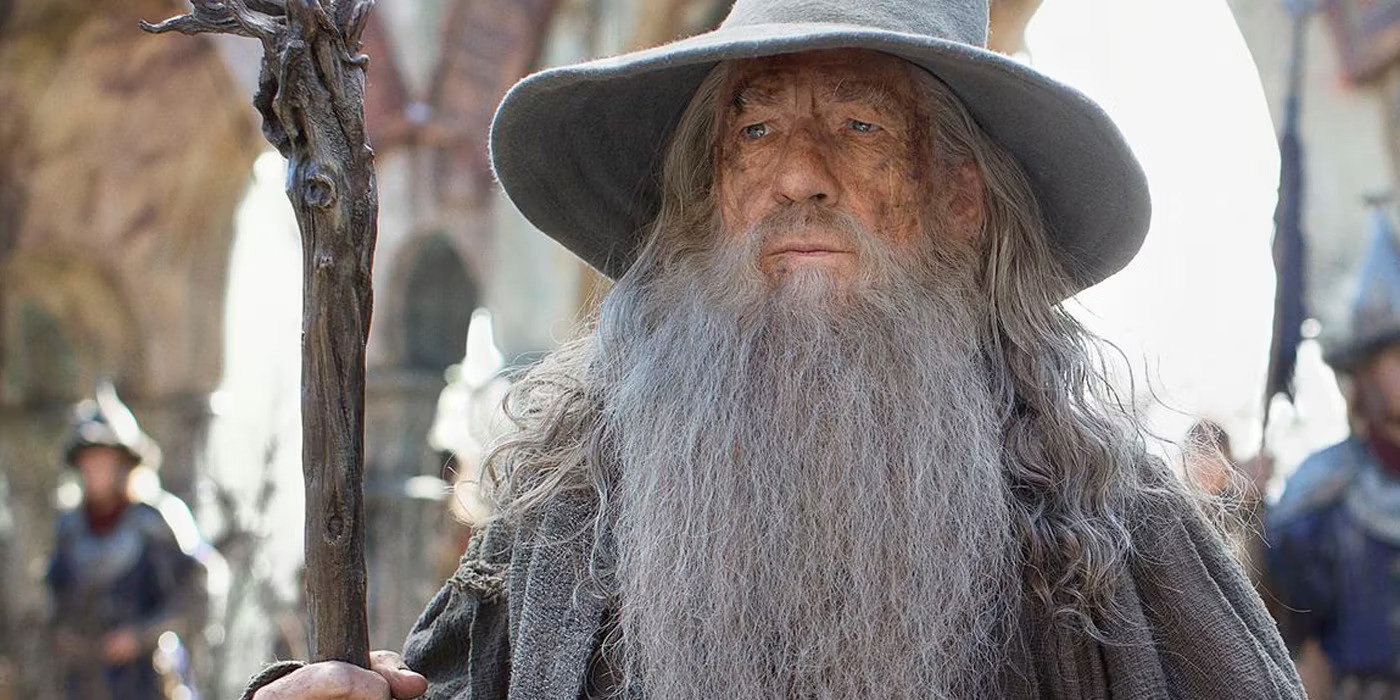 “Samwise Gamgee, have you been eavesdropping?”: A Lord of the Rings Blooper Has Gone Viral That Seemingly Confirms a Terrible Sir Ian McKellen Rumor