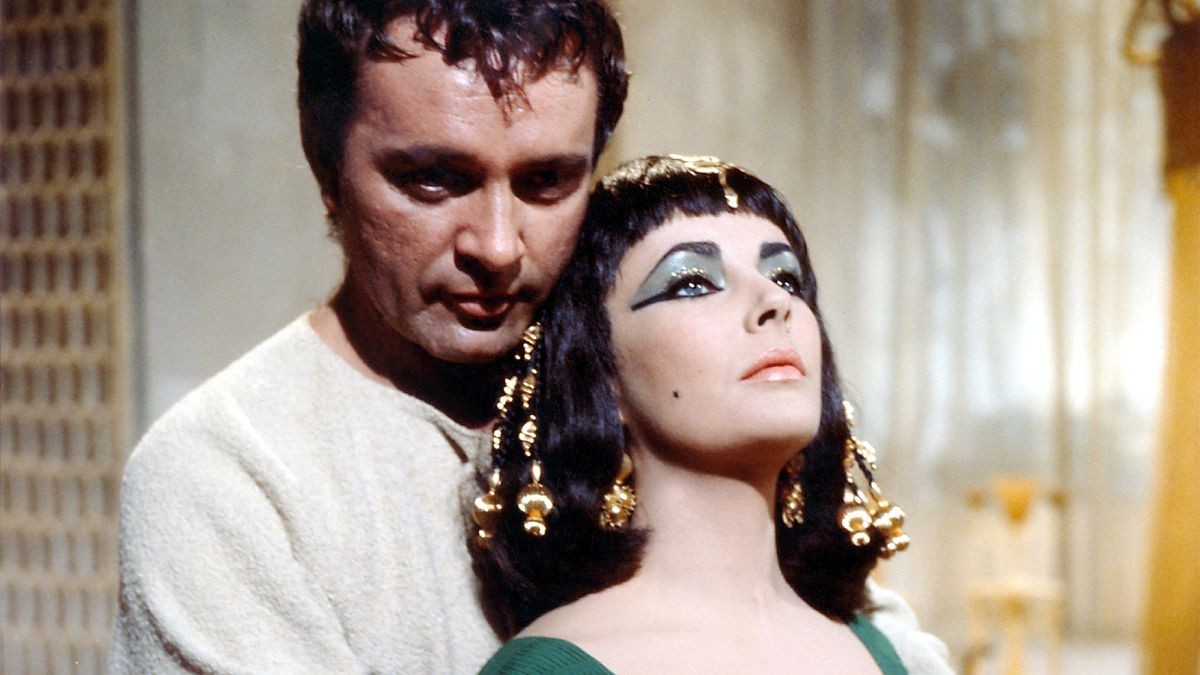 Richard Burton and Elizabeth Taylor in 1963's Cleopatra