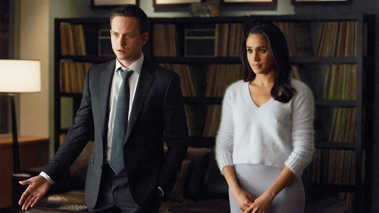 Patrick J. Adams and Meghan Markle in Suits
