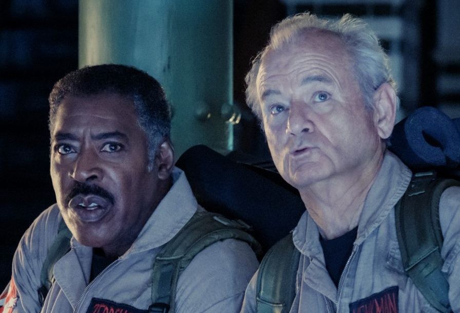 Ernie Hudson and Bill Murray in a still from Ghostbusters: Frozen Empire 