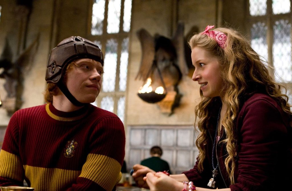 Rupert Grint an Jessie Cave in a still from Harry Potter and The Half-Blood Prince