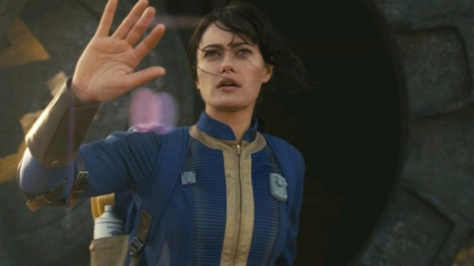 Ella Purnell in Fallout (2024) | Image via Amazon Studios.