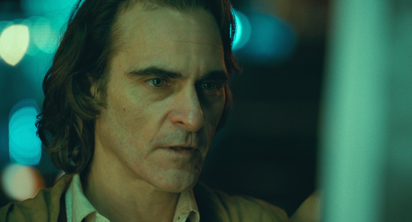 “Why take advantage of the comic book fandom & stab them”: The Most Scathing Joker 2 Review Could Make DC Fans Angrier With Joaquin Phoenix’s Sequel