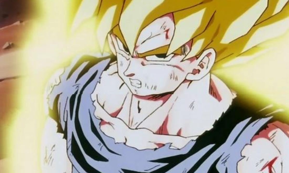Goku transforms in SSJ for the very first time