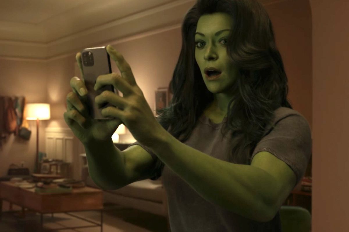 “She was mopping the floor with Clark’s as*”: Tatiana Maslany’s She-Hulk Struggled While Henry Cavill’s Man of Steel Gave us One of the Best Strong Female Characters Effortlessly