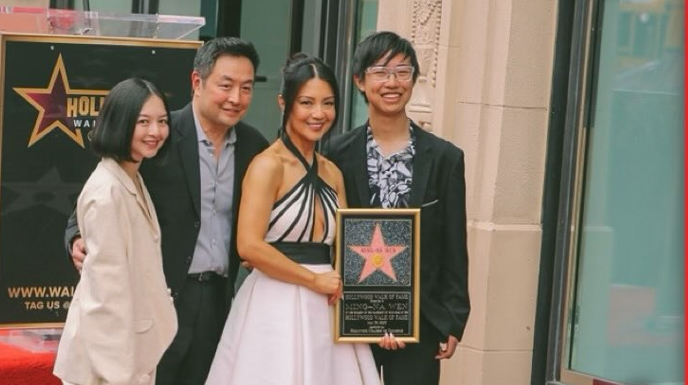 Ming-Na Wen with her Hollywood Walk of Fame star (Image via Instagram | @mingna_wen)