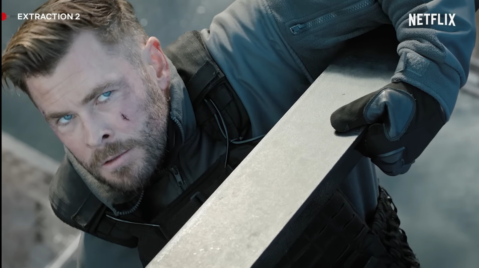 Chris Hemsworth in Extraction 2