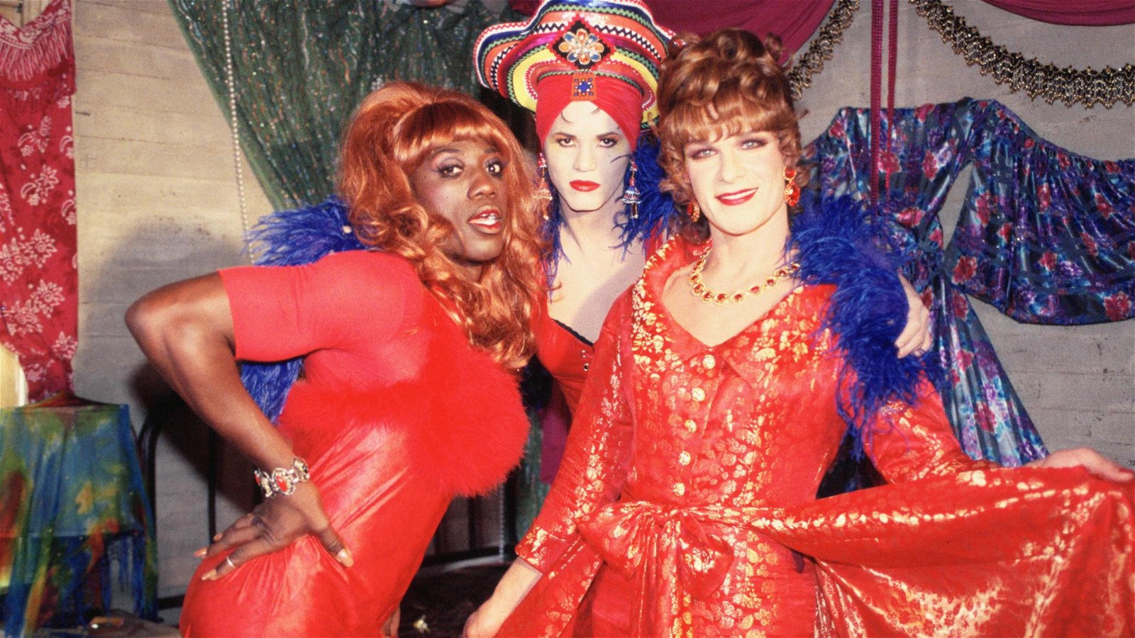 Wesley Snipes, John Leguizamo, and Patrick Swayze in To Wong Foo, Thanks for Everything! Julie Newmar