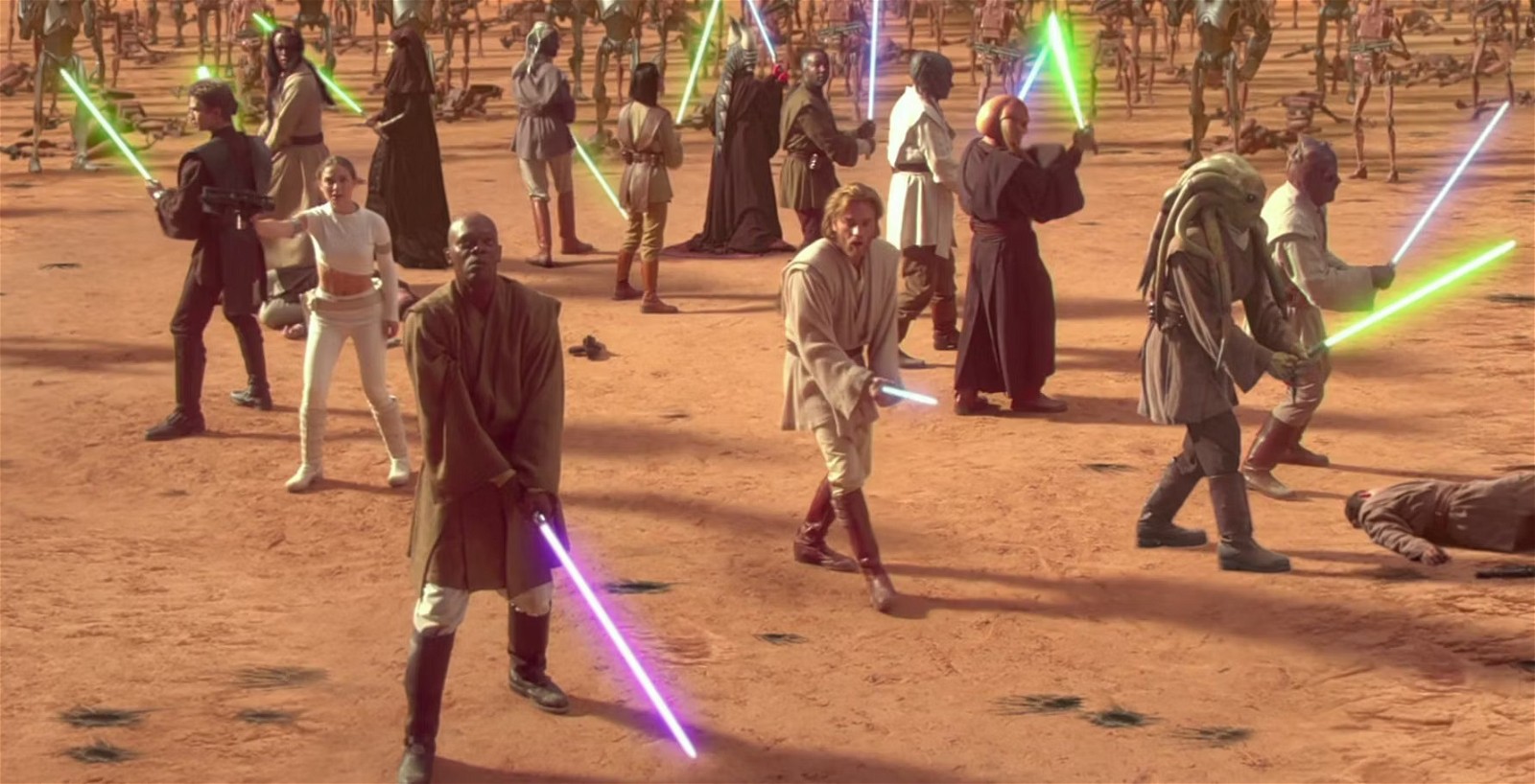 Battle of Geonosis in Star Wars Episode II – Attack of the Clones [Credit 20th Century Studios]
