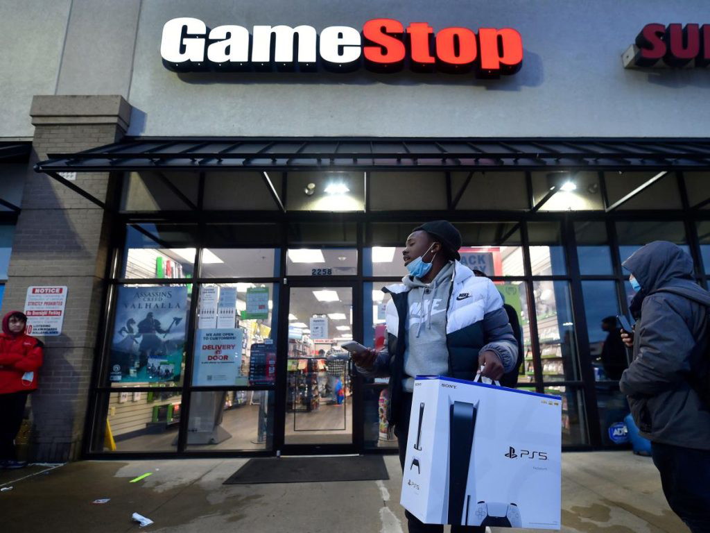 Gary Kusin, former president of GameStop talks about the current state of the industry.