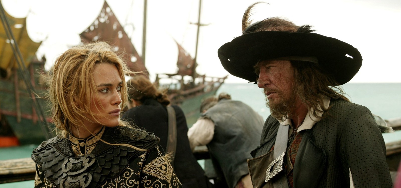 Keira Knightly as Elizabeth Swann and Geoffery Rush as Hector Barbossa in Pirates of the Caribbean: At World's End | Disney Pictures
