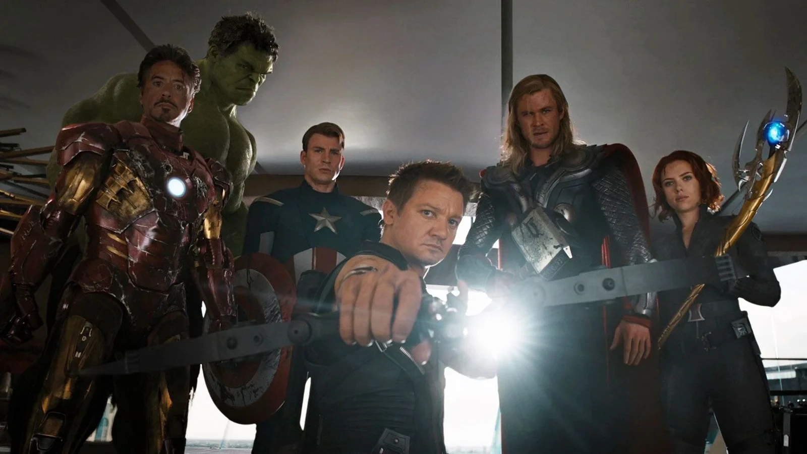 Chris Hemsworth and his Marvel co-stars in a still from The Avengers | Marvel Studios