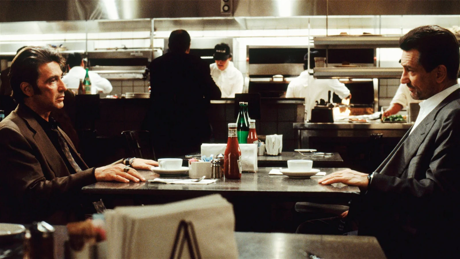Al Pacino and Robert De Niro in the legendary diner scene in Heat