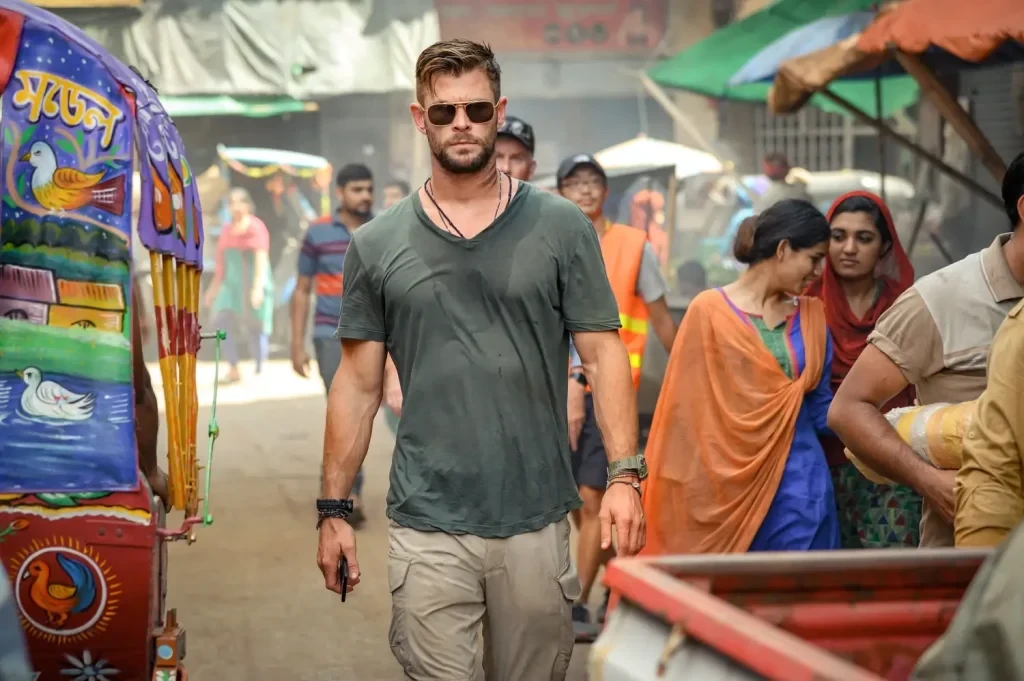 Hemsworth in Extraction. | Credit: Netflix.