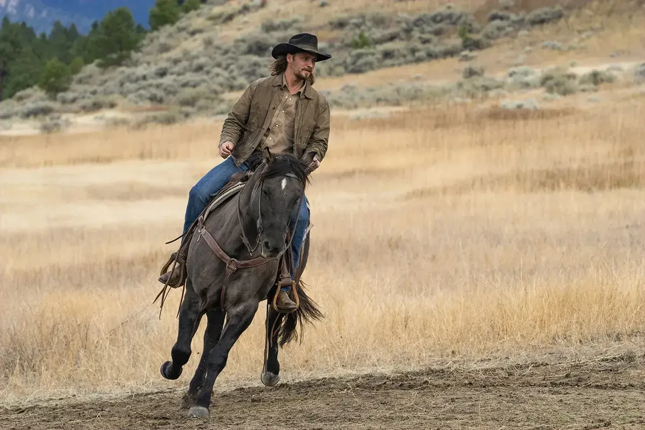 Kayce riding a horse in Yellowstone. | Credit: Paramount Network.
