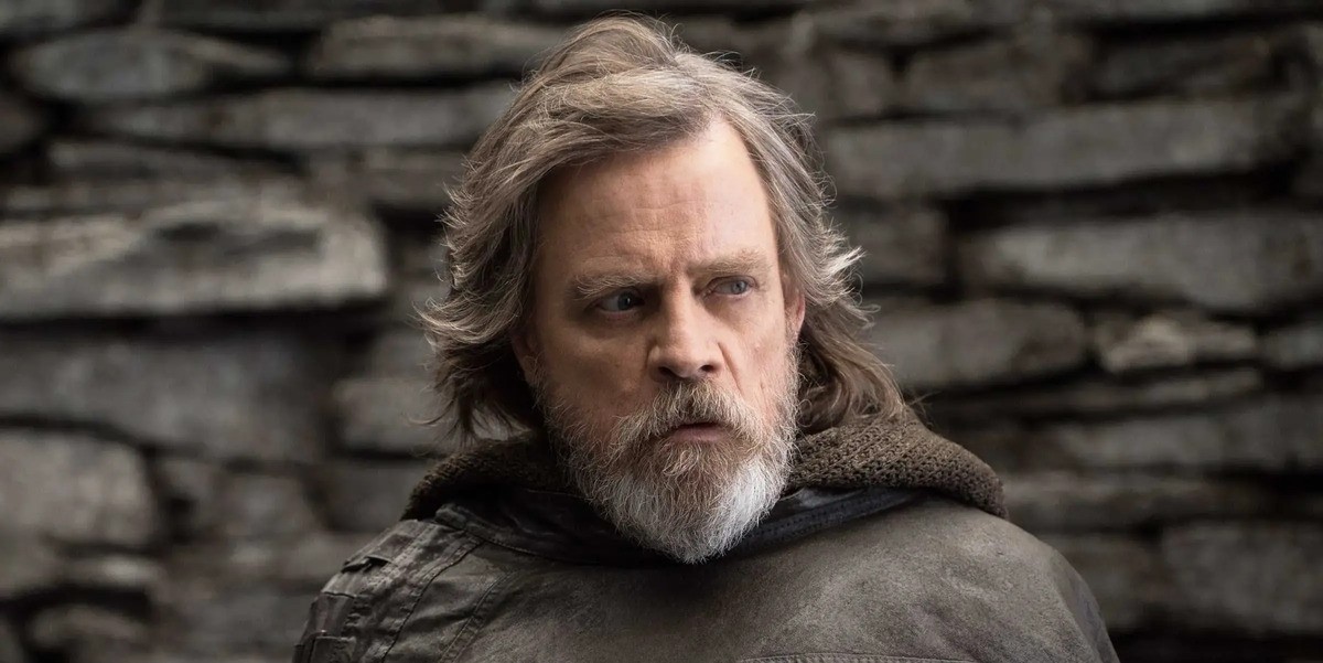 Luke Skywalker in the Last Jedi || Lucasfilm