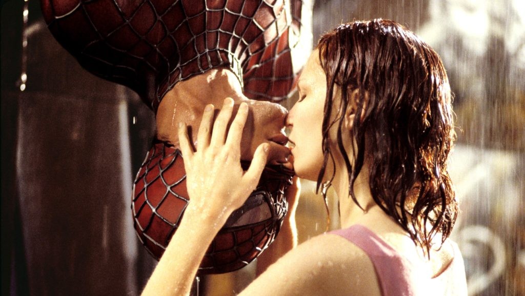 Tobey Maguire and Kirsten Dunst in Spider-Man 1 