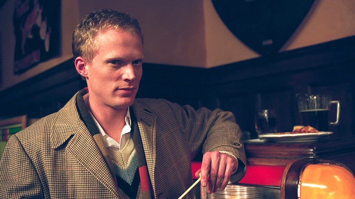 Paul Bettany in Ron Howard's A Beautiful Mind