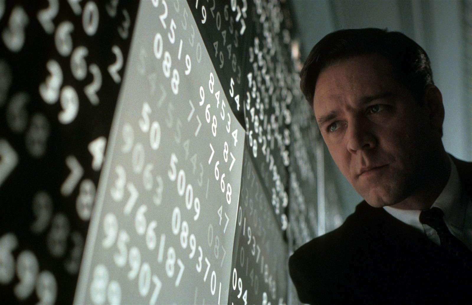 Russel Crowe in thinking in a still from A Beautiful Mind