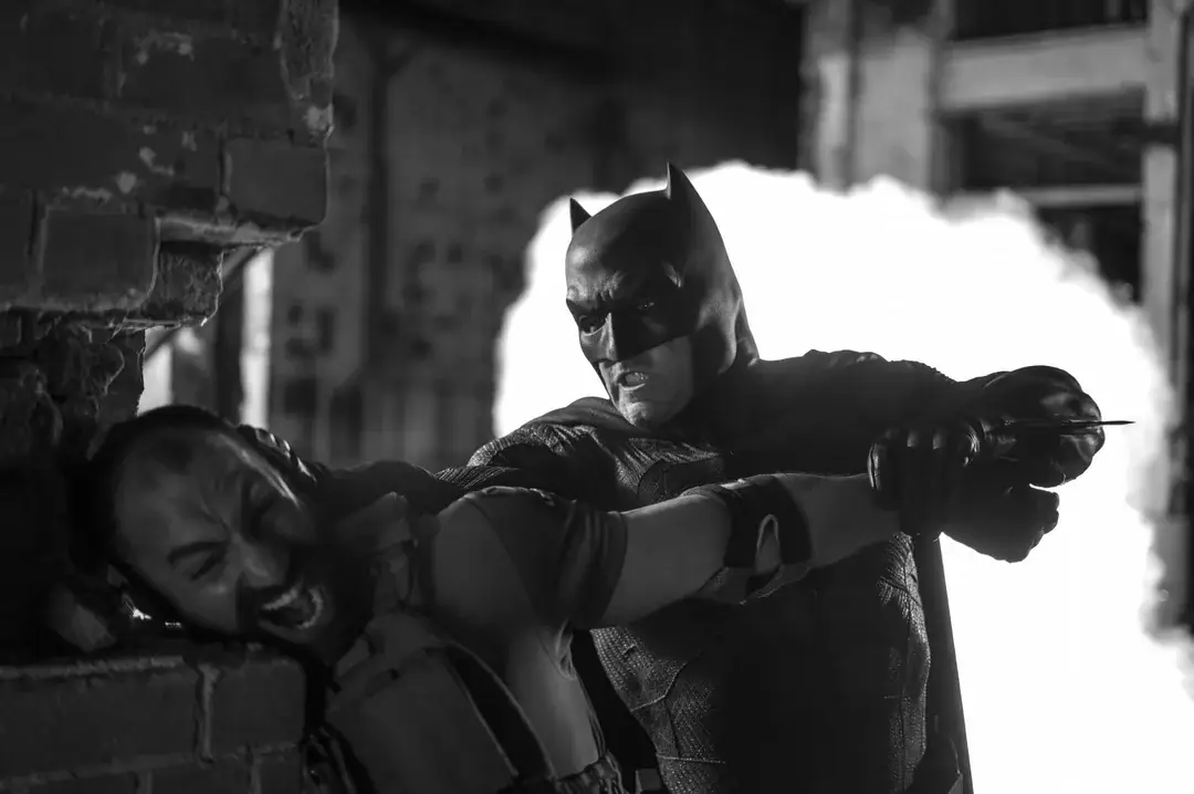 “It didn’t make the movie because…”: A Badass Scene That Was Cut from Ben Affleck’s Batman Warehouse Fight Sequence in BvS Could’ve Been the Cherry on Top