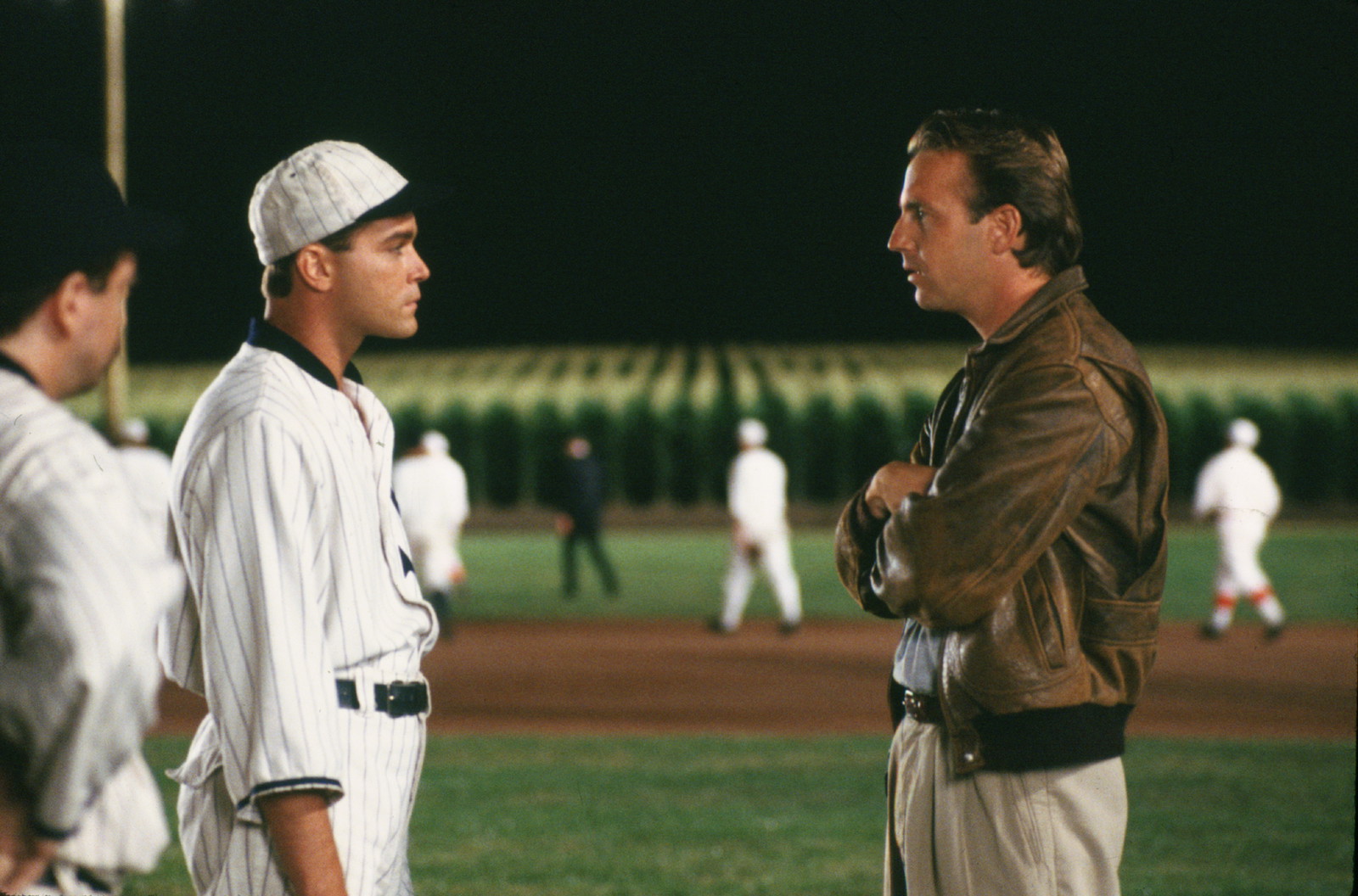 “I think it’ll have more impact”: 33 Years Later, Kevin Costner Recreated the Magic of His One Oscar-nominated Movie at a Game and It Left Every Fan in Tears