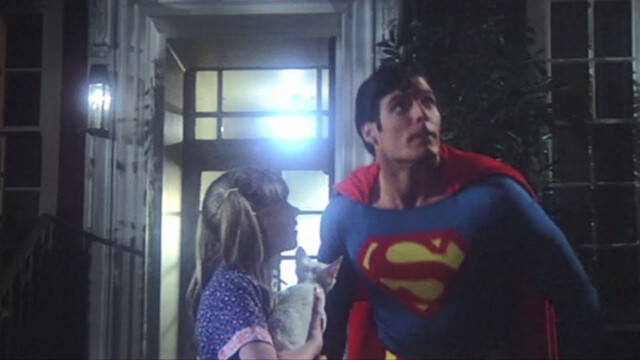A still from Christopher Reeve's "cat rescuing moment" in the 1978 movie. | Credit: Warner Bros. Pictures.