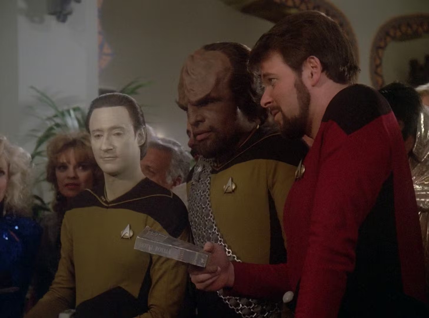 The Royale episoe from Star Trek: The Nect Generation had a comprltly different treatnent | companyParamount Domestic Television