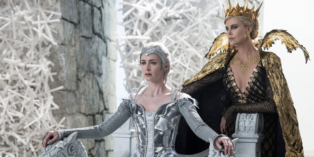 emily-blunt-and-charlize-theron-in-the-huntsman-winters-war