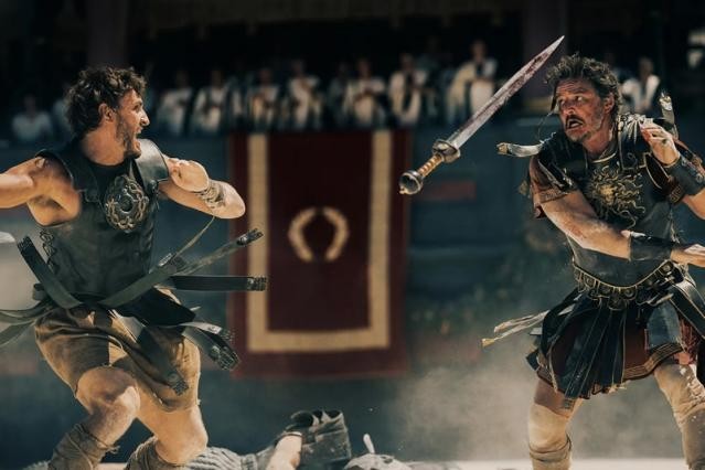 Paul Mescal combats with Pedro Pascal in Gladiator II