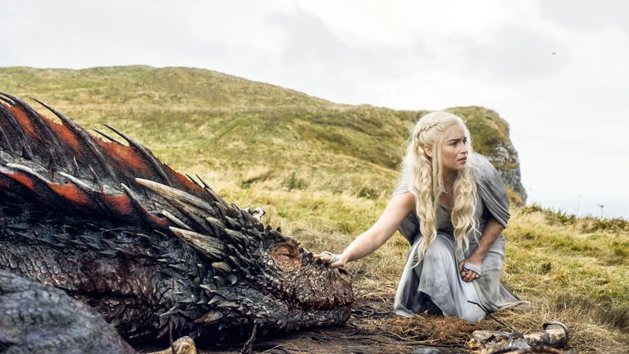 Emilia Clarke as Daenerys Targaryen in GoT