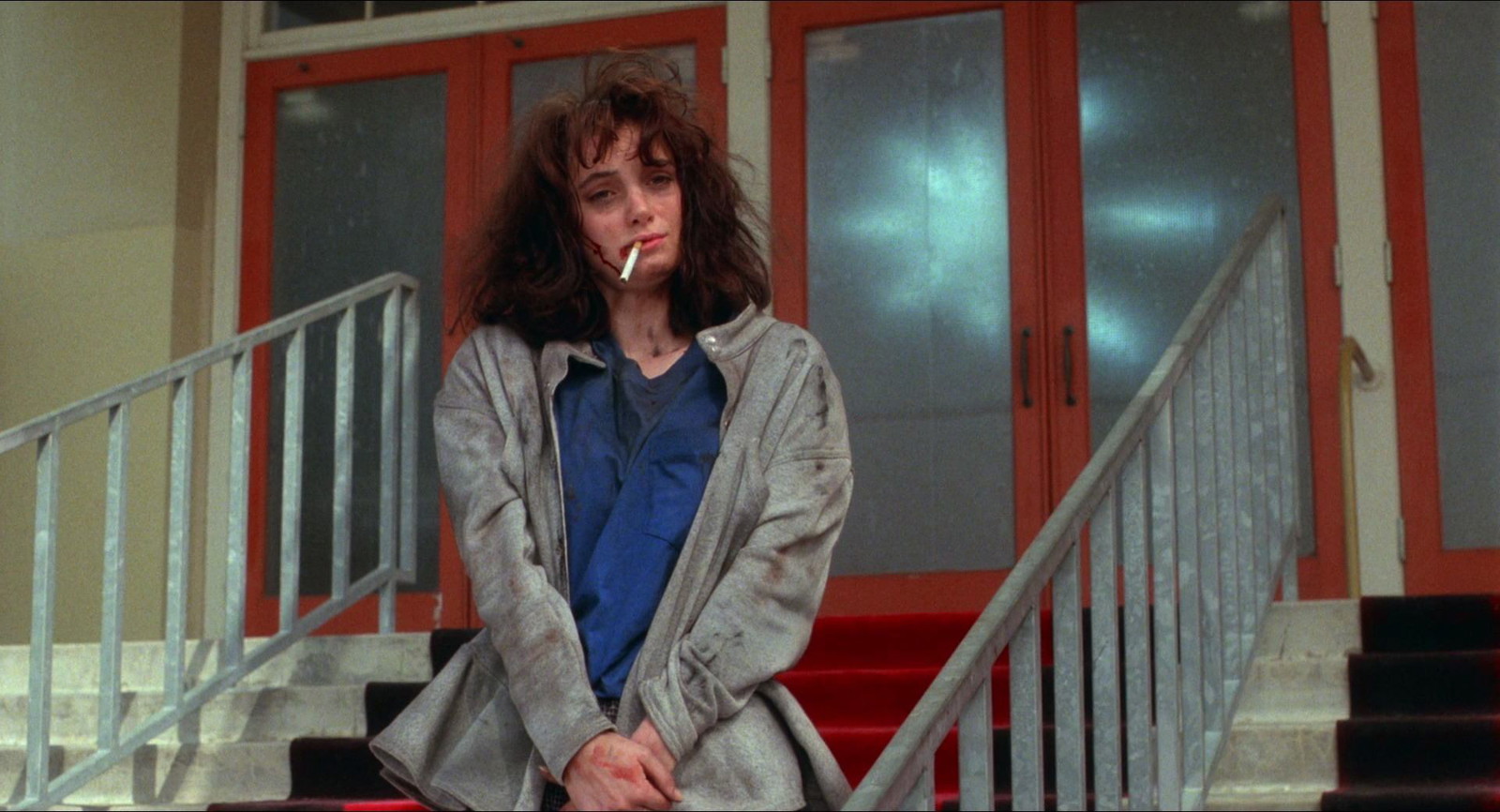 “They didn’t think I was pretty enough”: Winona Ryder’s Claim to Fame Role in ‘Beetlejuice’ Almost Cost Her Another Job in a Cult-classic Dark Comedy