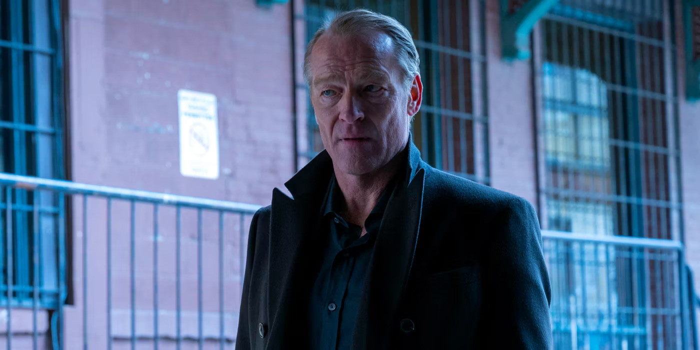 Iain Glen in Titans