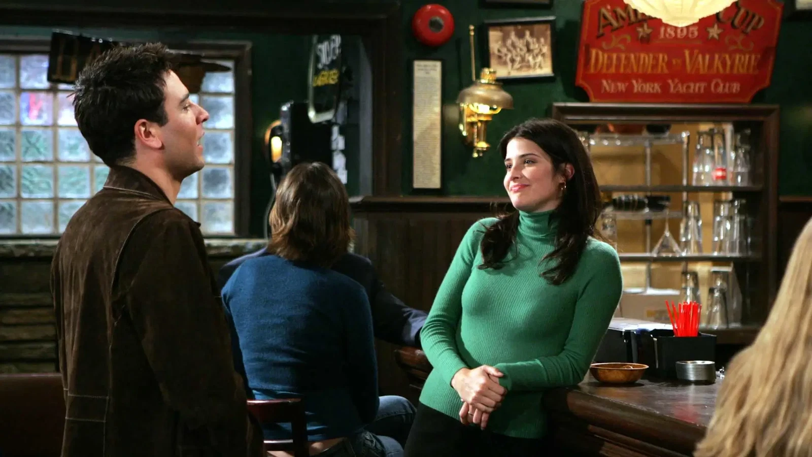 “That’s where my hatred for her got to its peak”: How I Met Your Mother Fans Claim One Scene Made Robin Insufferable But Cobie Smulders’ Good Looks Saved the Day