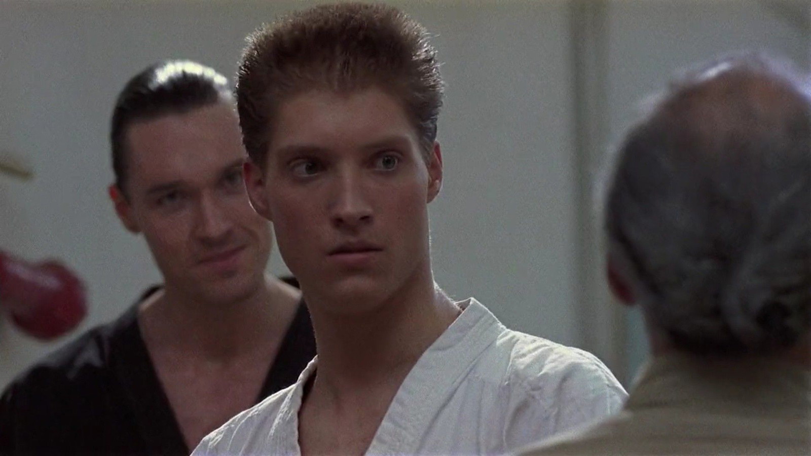 “If they cut through the abdominal muscles, I’d be out of the film”: Cobra Kai Season 6 Star Had a Medical Emergency So Severe He Was Almost Out of the Ralph Macchio Franchise