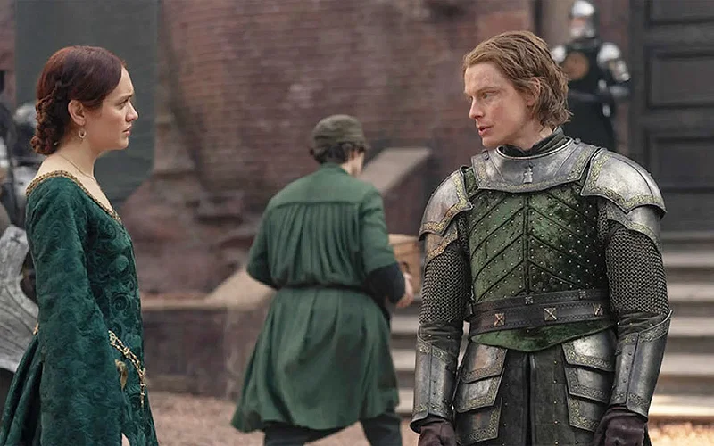 olivia cooke and freddie fox in house of the dragon
