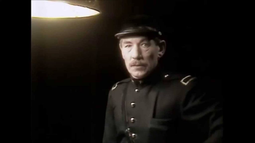 Sir Ian McKellen as Iago in Othello. (1990) | Credit: Boulen3/YouTube.