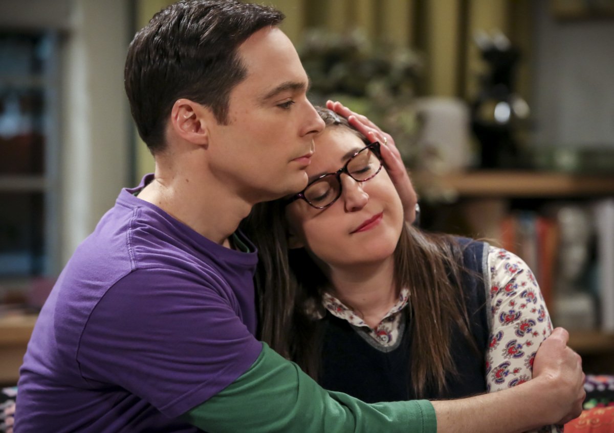 “One of the rare times Sheldon looks a bit intimidated by Amy”: The Big Bang Theory Fans are Finally Realizing Mayim Bialik Did the Show More Favors Than Kaley Cuoco, Johnny Galecki Ever Could