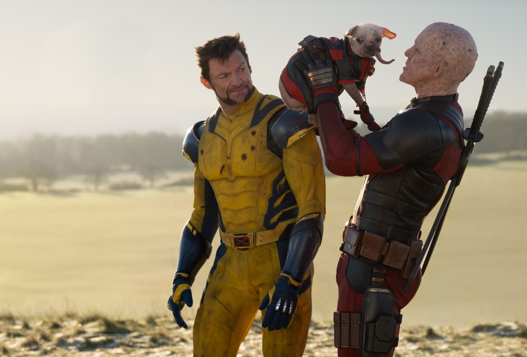 “There is also a lot of nudity happening”: Ryan Reynolds and Hugh Jackman Announces War Against Glen Powell Over Their Favorite Deadpool 3 Cast