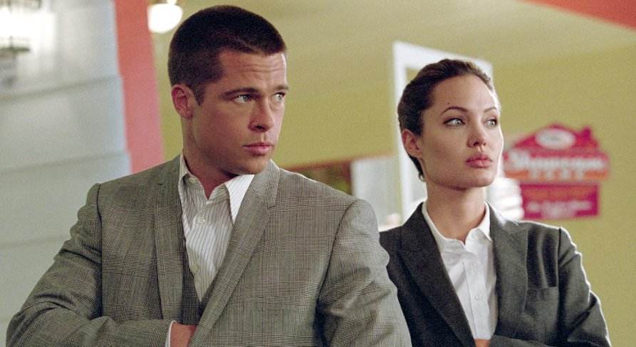 “There is no way this man’s kids changed their last name for no reason”: Angelina Jolie Makes Wild Claim of Brad Pitt Forcing Her to Sign an NDA That Might Seal His Fate