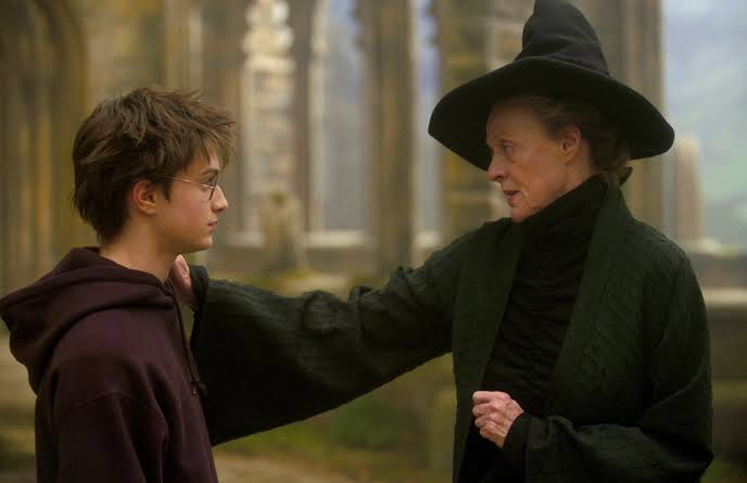 Daniel Radcliffe’s Harry with Smith’s Professor McGonagall | Warner Bros. 