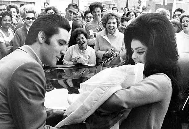 “Now she is facing Federal charges”: Court Saves Elvis Presley’s $500M Estate from Multi-million Dollar Fraud, Alleged Con-woman Arrested