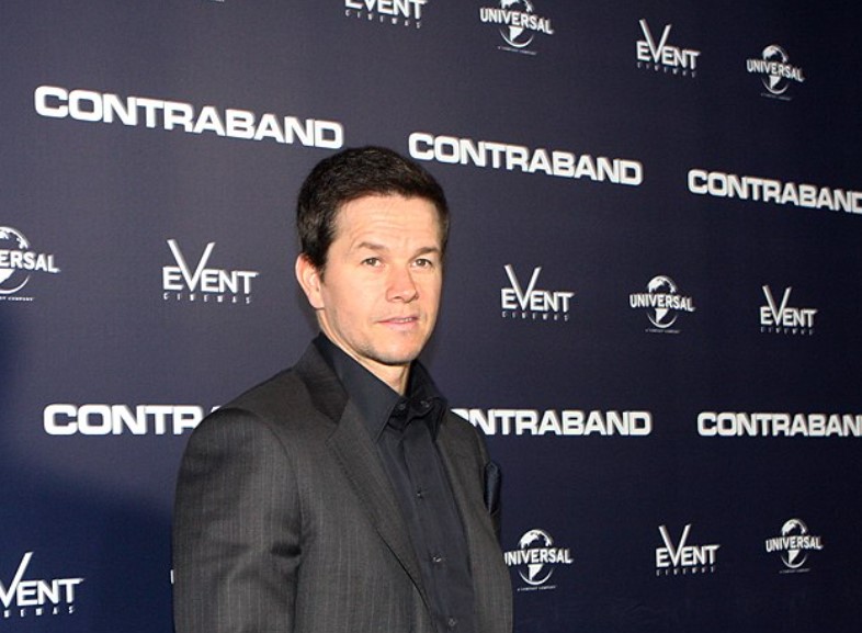 “I would not have a film career if…”: Mark Wahlberg Credits His $400M Hollywood Career to One Flop Movie Instead of a Cult-Classic That is Leonardo DiCaprio’s Biggest Regret