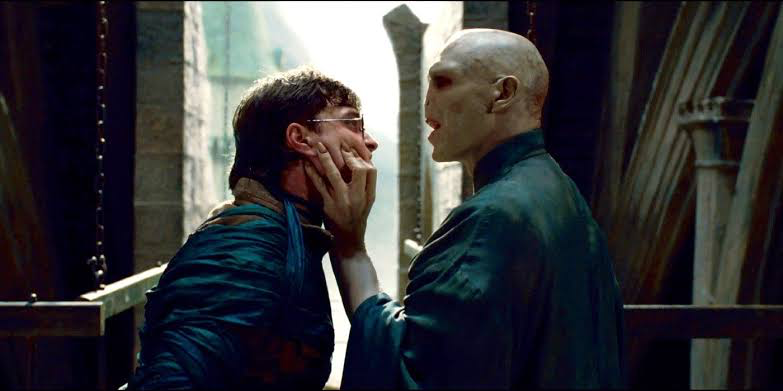 Daniel Radcliffe and Ralph Fiennes in “Harry Potter and the Deathly Hallows: Part 2” | Image: Warner Bros