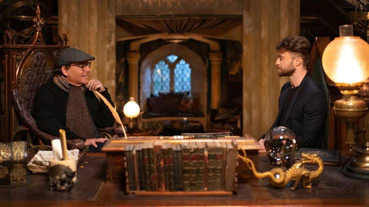 Chris Columbus and Daniel Radcliffe in Harry Potter 20th Anniversary: Return to Hogwarts | image: Warner Bros.