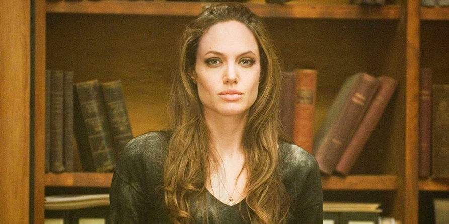 “That humanity that I found across the world is not what I grew up with here”: Angelina Jolie is Set to Follow Tom Cruise in Leaving Hollywood as Actress Finds Her Next Home After Brad Pitt Divorce