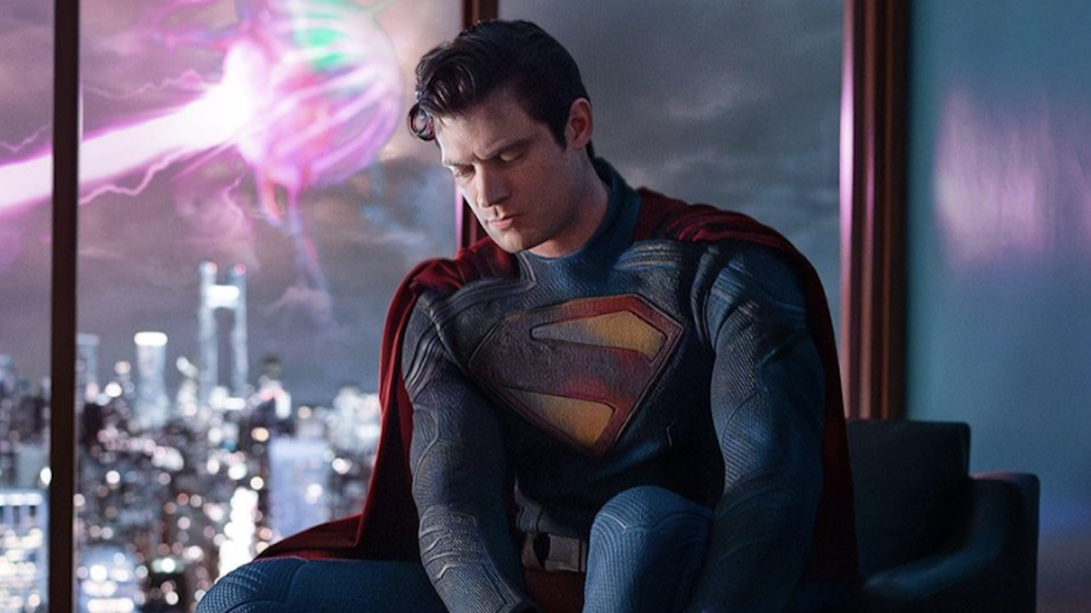 James Gunn Has Hired 7 Actors Above 40 for DCU, So What Gives Him the Right to Deny Henry Cavill Superman?