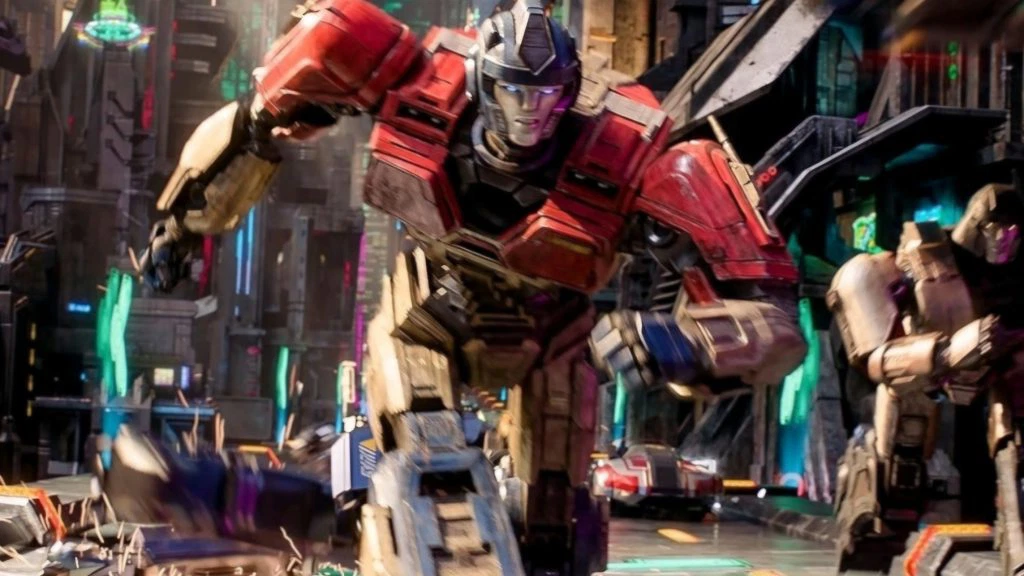 Chris Hemsworth and Brian Tyree Henry in Transformers One (2024) | Image via Paramount Pictures