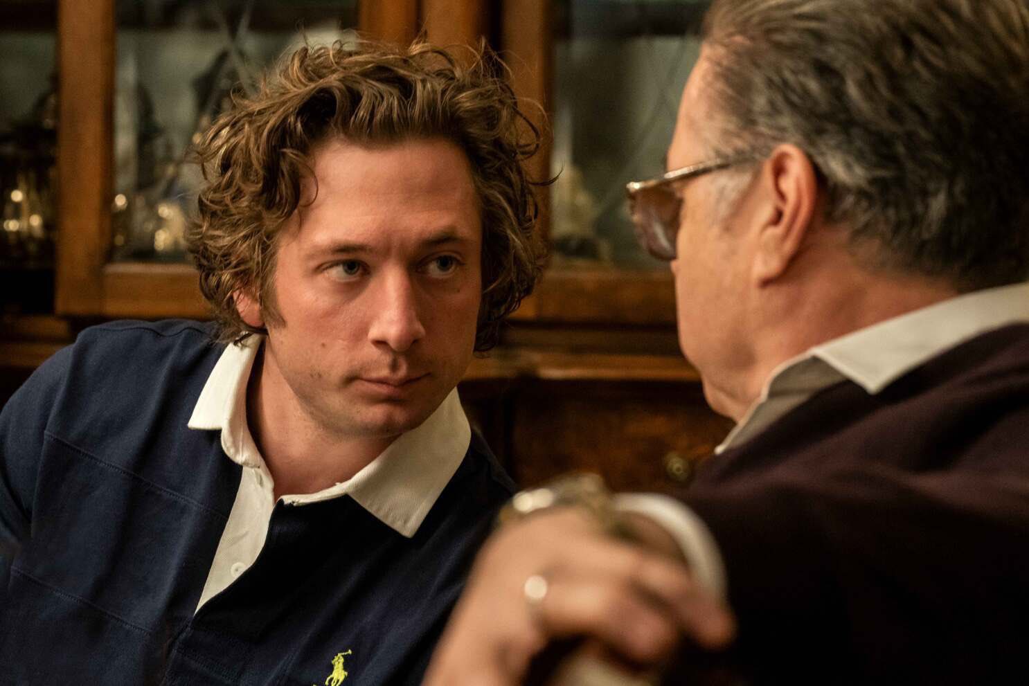 “It happens sometimes”: Emmys 2024 Winner Ebon Moss-Bachrach May Have Exposed Jeremy Allen White’s Most Frustrating Acting Habit