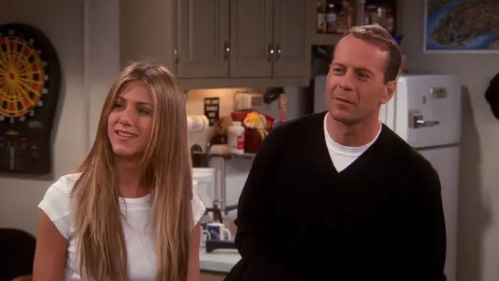 Bruce Willis and Jennifer Aniston in FRIENDS